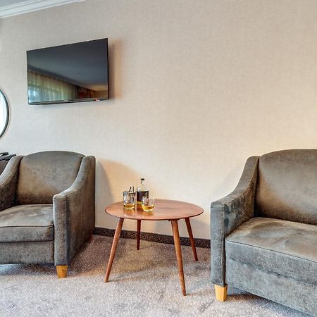 Spa Hotel Kiparis Smoljan Esterno foto