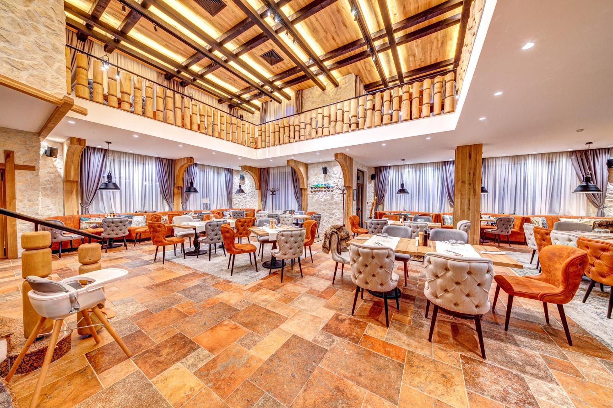 Spa Hotel Kiparis Smoljan Esterno foto