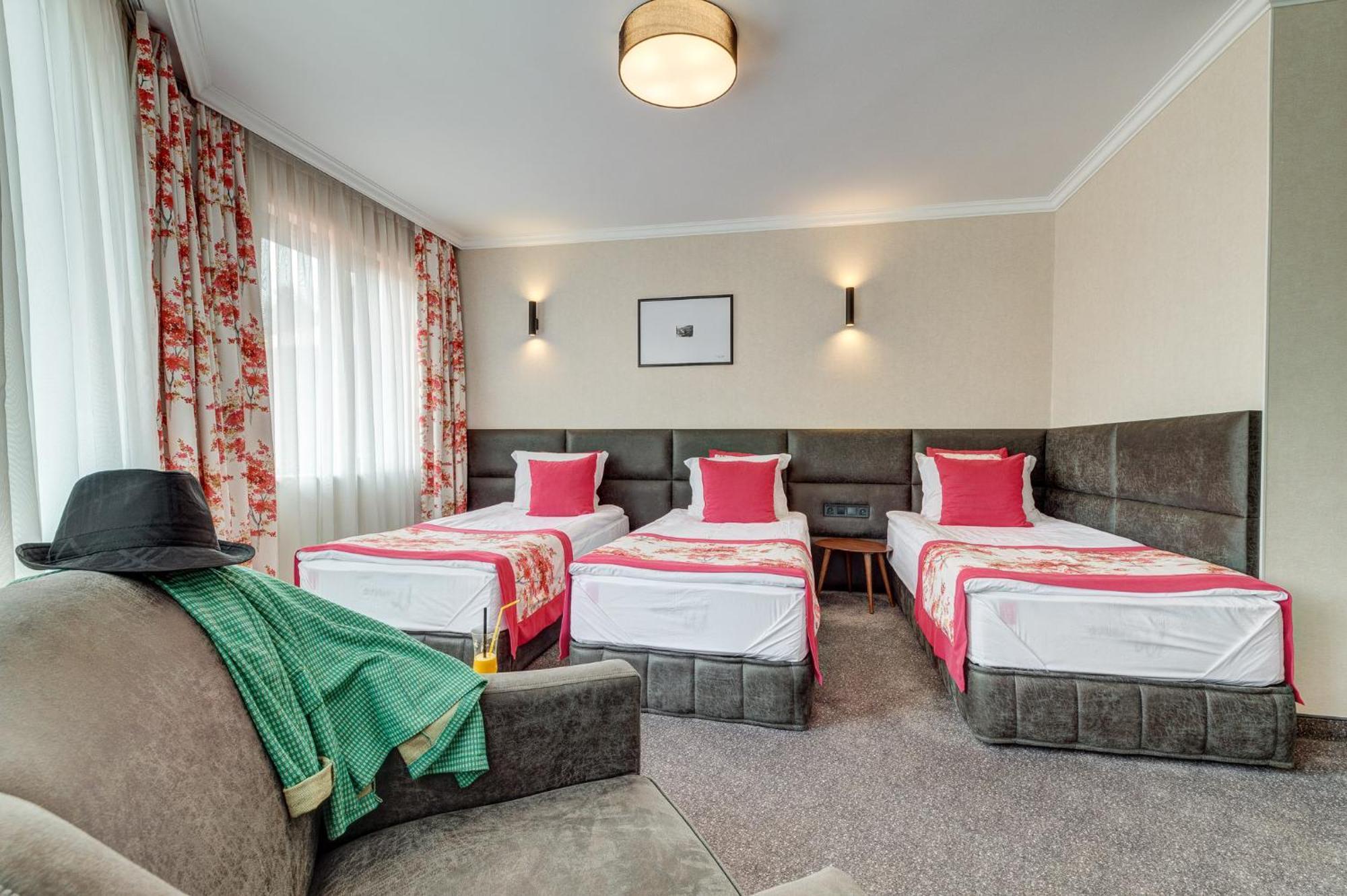 Spa Hotel Kiparis Smoljan Esterno foto